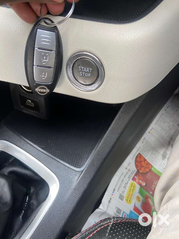 Nissan Magnite 1.0 Xv, 2021, Petrol