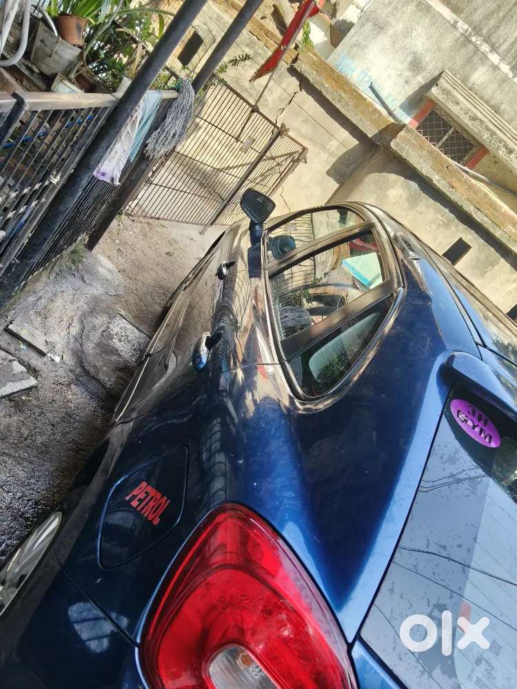Less Used Baleno With Cng