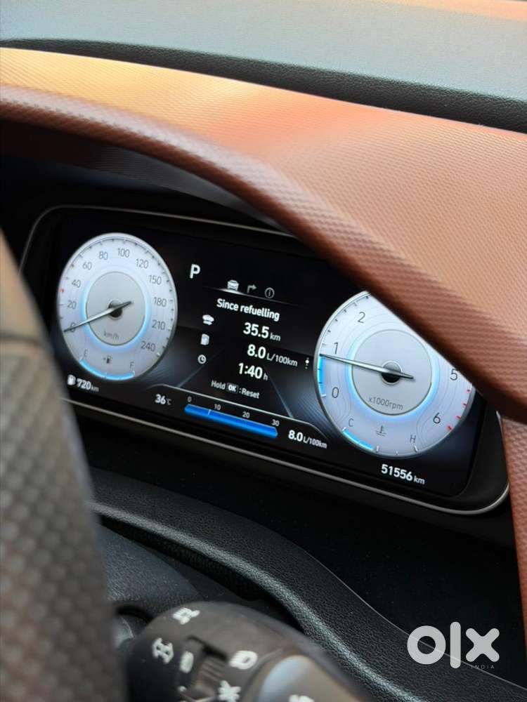2022 Hyundai Alcazar Platinum (o) 6 Seater Diesel At  Top Model