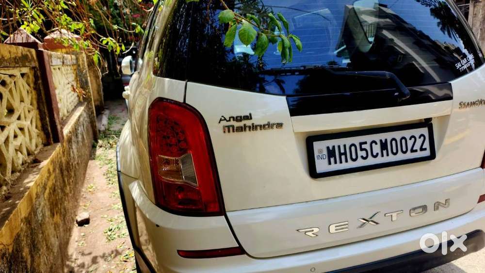 Mahindra Ssangyong Rexton Rx7, 2015, Diesel