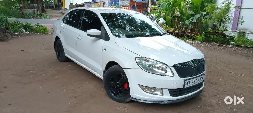 Skoda Rapid Elegance 2012 Diesel Fancy Number