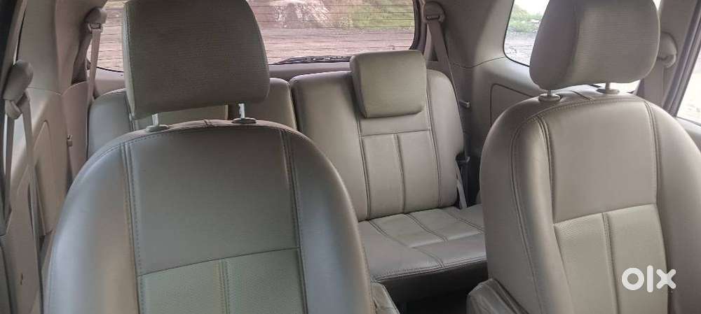 Toyota Innova, 2014