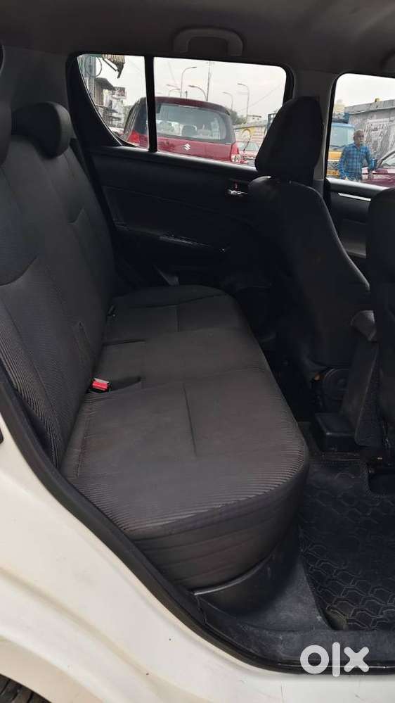 Maruti Suzuki Swift 2011-2015 1.2 Zxi Abs, 2011, Petrol