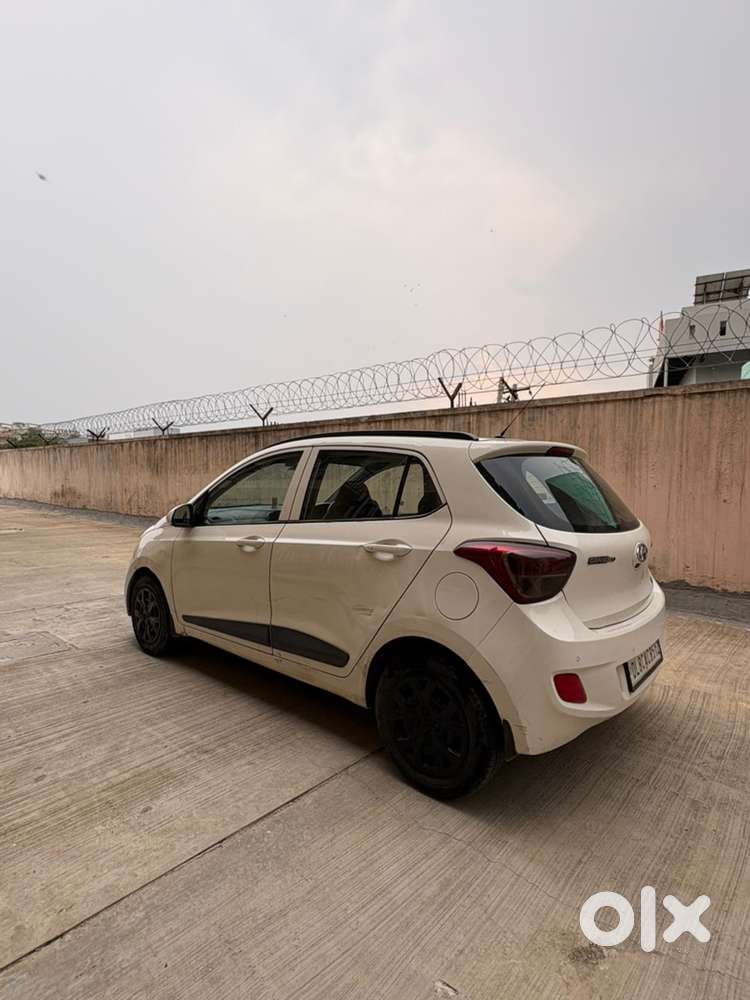 Hyundai Grand I10 Sportz 2016