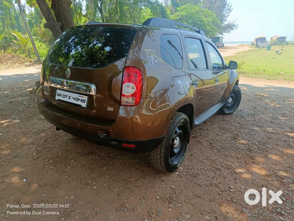 Renault Duster 2015 Petrol Well Maintained