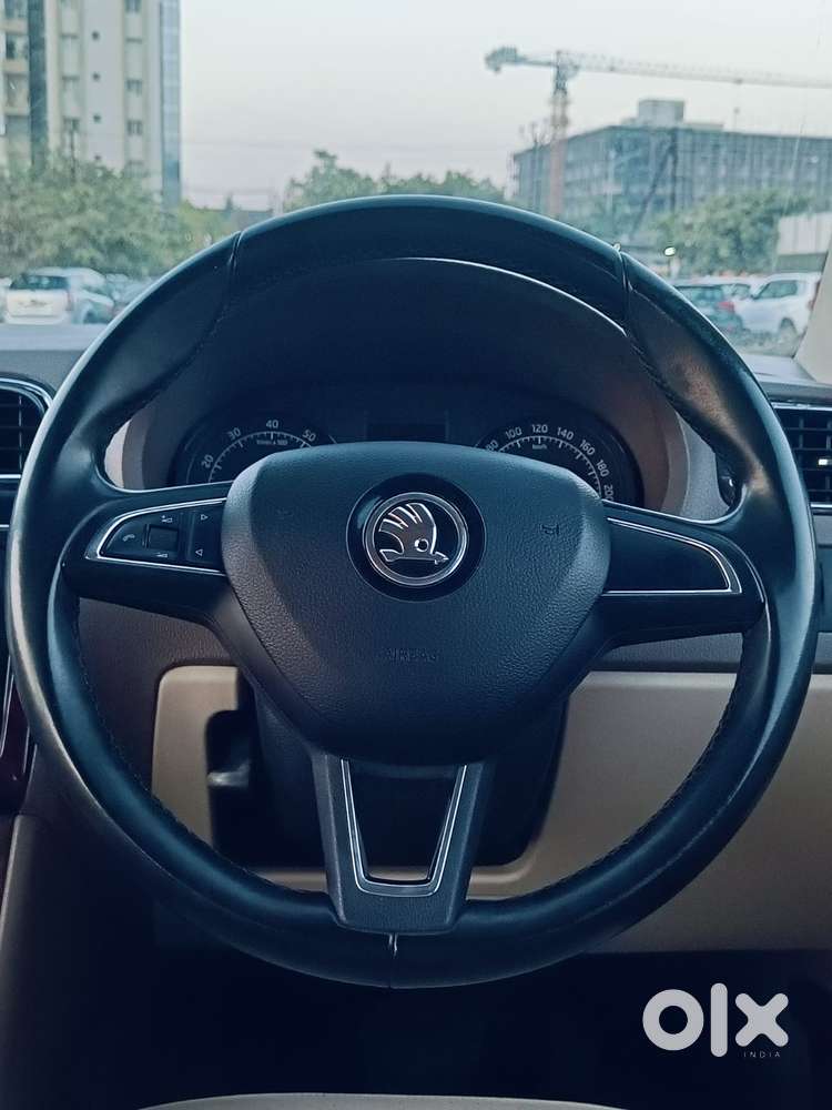 Skoda Rapid, 2015, Petrol