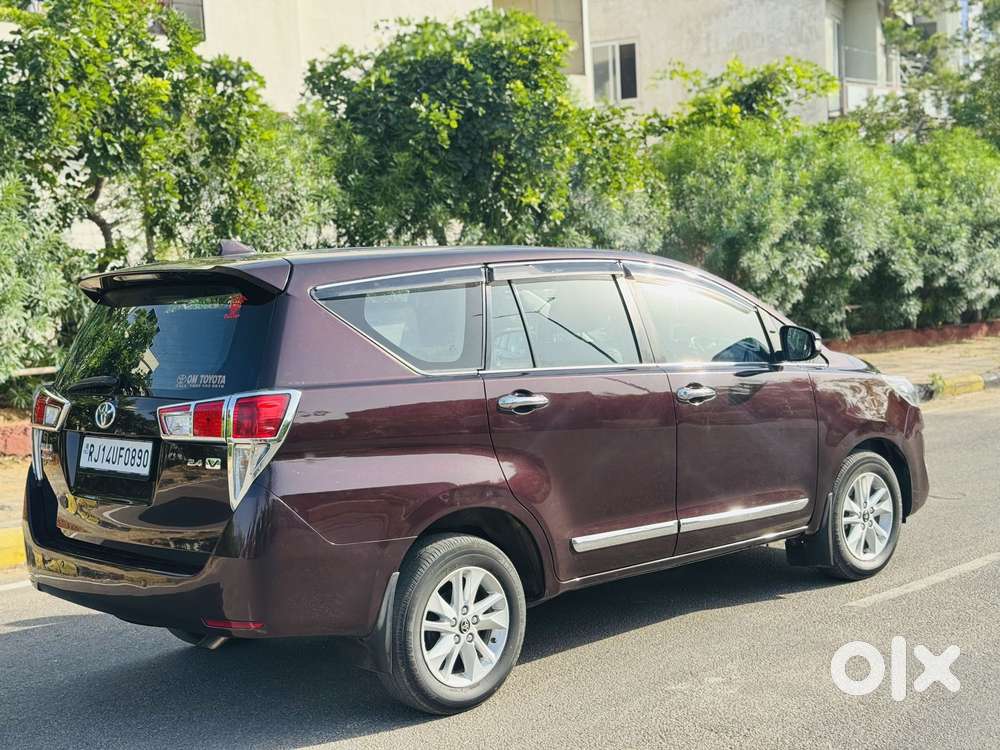 Toyota Innova Crysta 2.4 V, 2017, Diesel