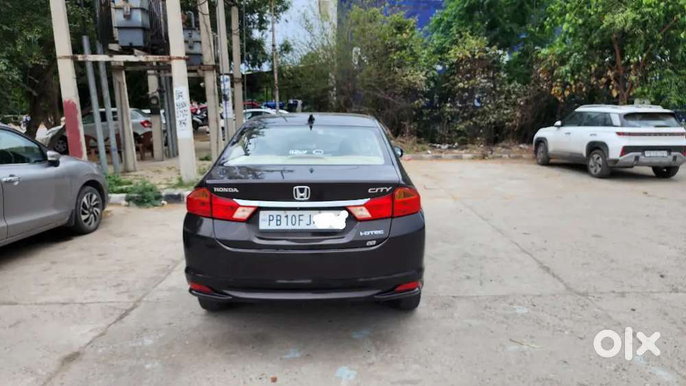 Honda City Vx  Sun Roof. Push Button  Yokohama Tyers