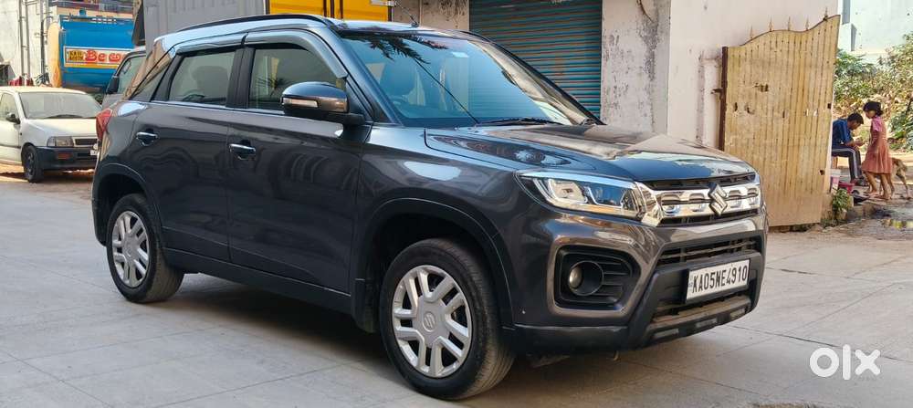 Maruti Suzuki Brezza 1.5 Vxi Smart Hybrid, 2022, Petrol