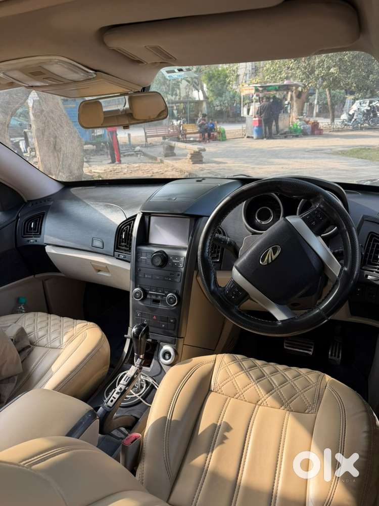 Mahindra Xuv500 W10 Auto 2017