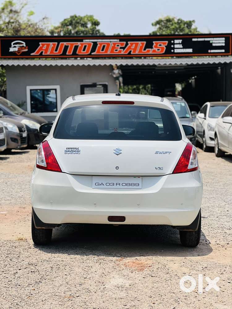 Maruti Suzuki Swift Vxi, 2015, Petrol