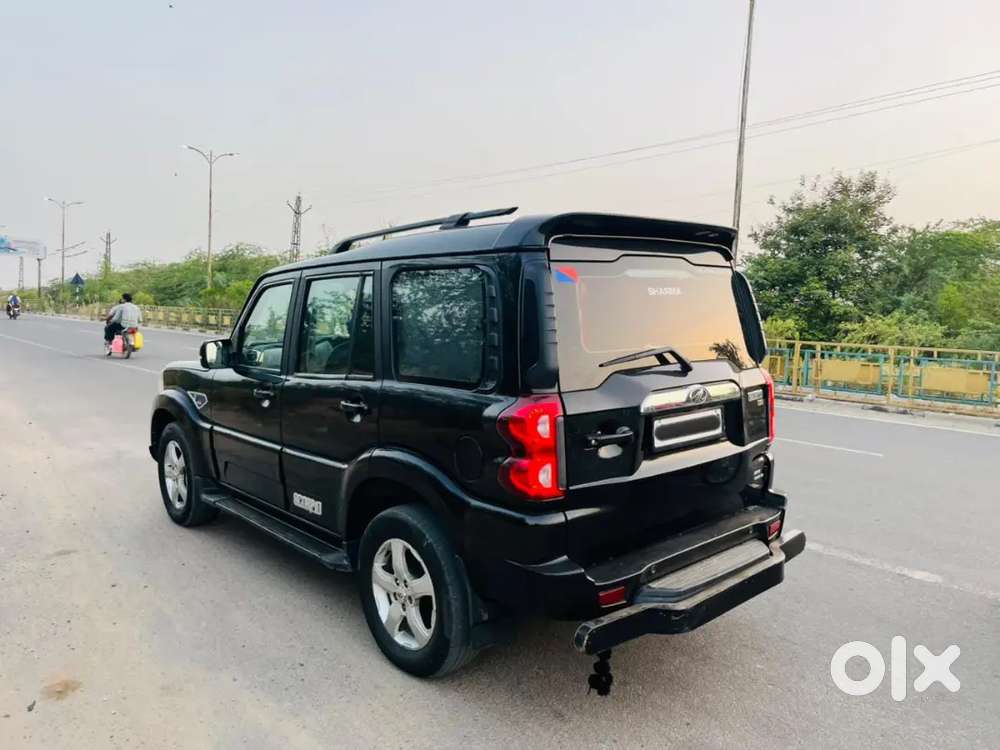 Scorpio S11