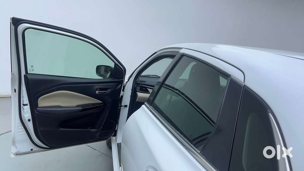 Toyota Glanza 1.2 V Amt, 2024, Petrol