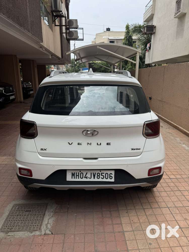Hyundai Venue 1.0 Sx (o) Turbo Dct, 2019, Petrol