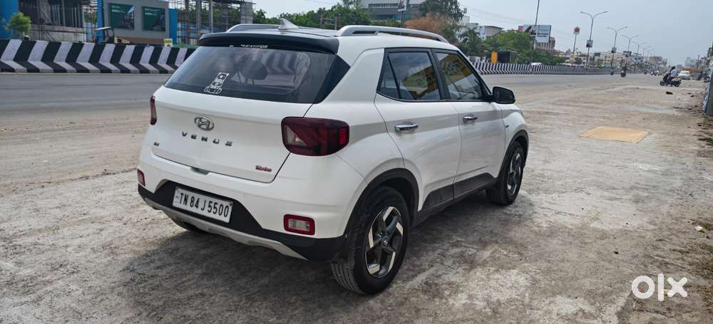 Hyundai Venue Sx Turbo, 2019, Petrol