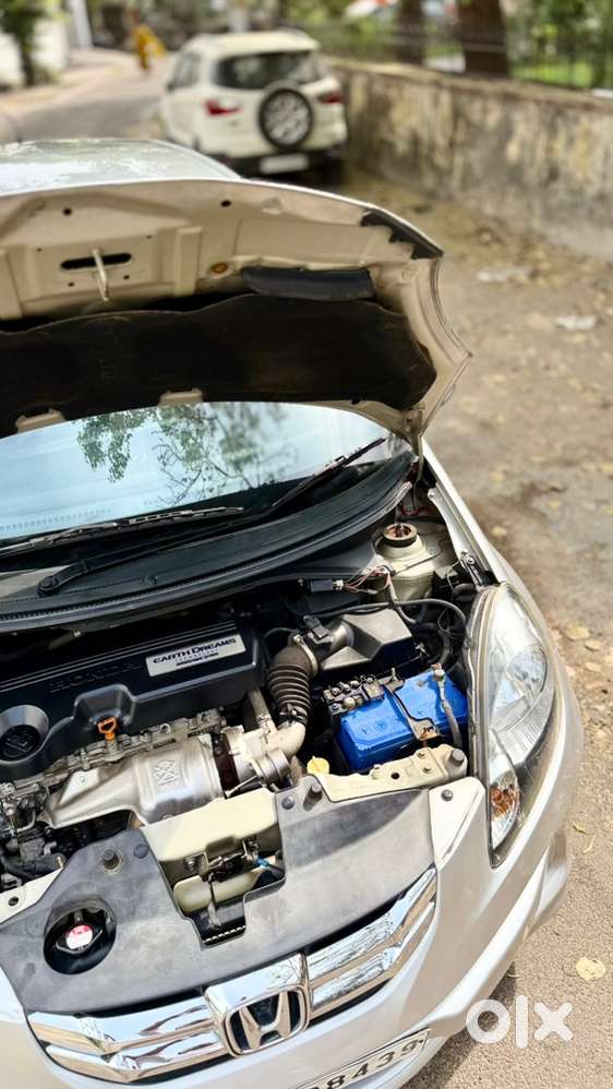 Honda Amaze 2015 Diesel Well Maintained