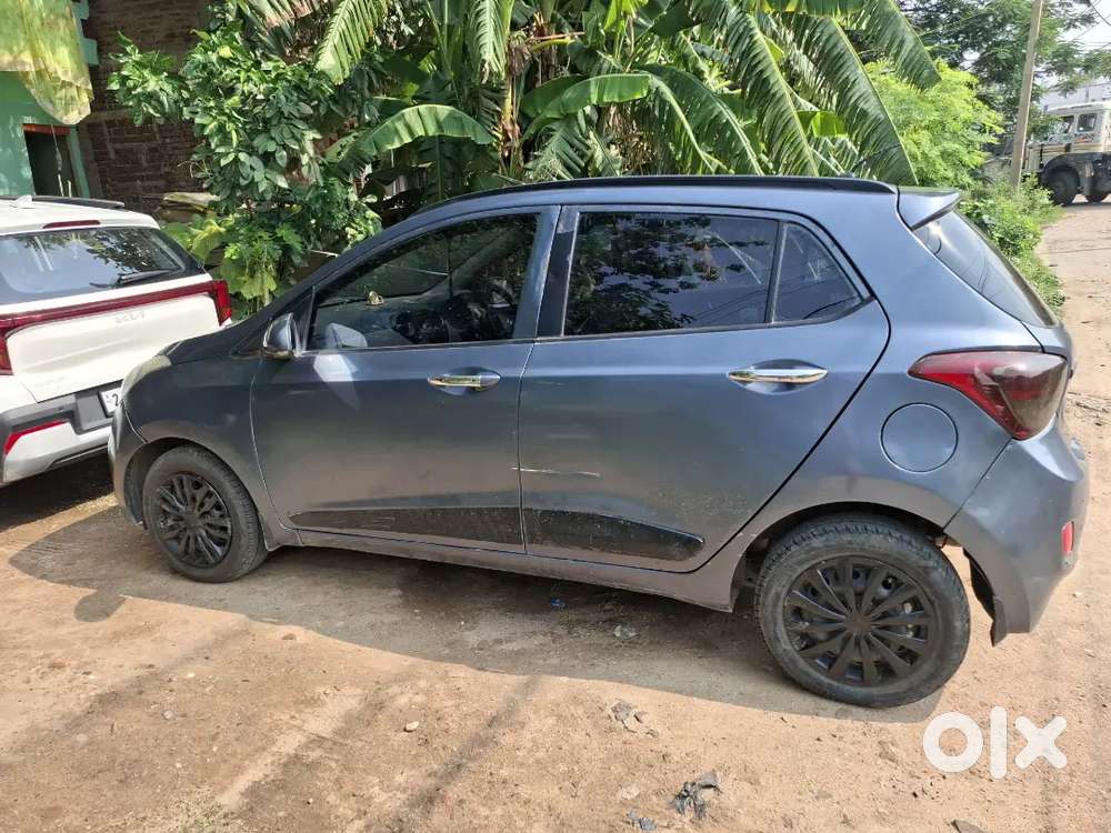 Hyundai Grand I10 2013 Diesel 72000 Km Driven