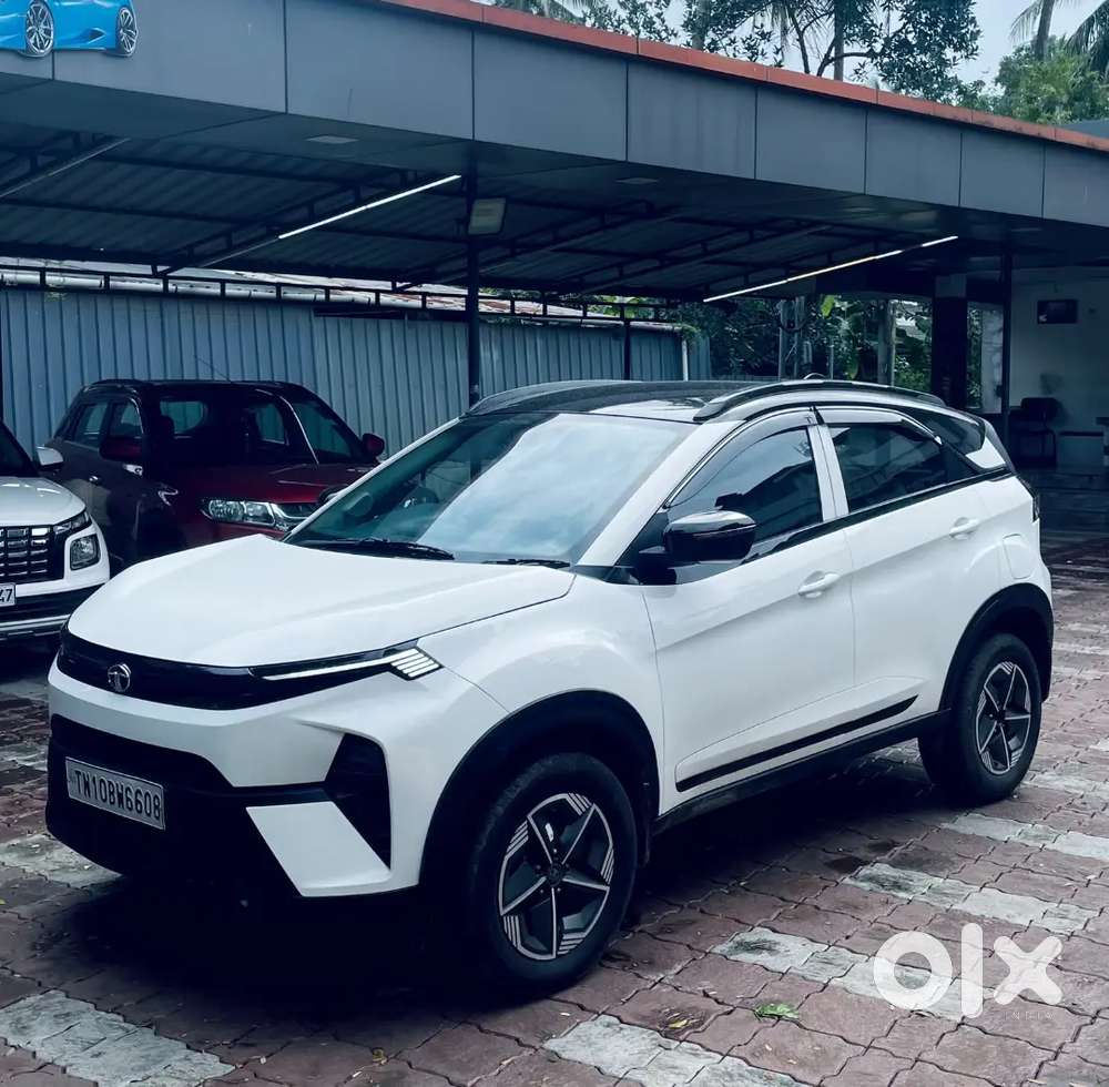 Tata Nexon Creative Diesel 2024