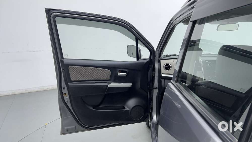 Maruti Suzuki Wagon R Lxi 1.0, 2016, Petrol