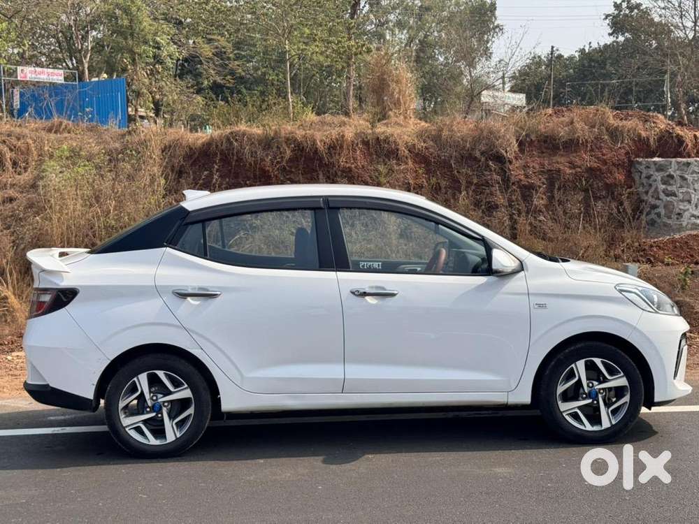 Hyundai Aura 2024 Petrol Well Maintained