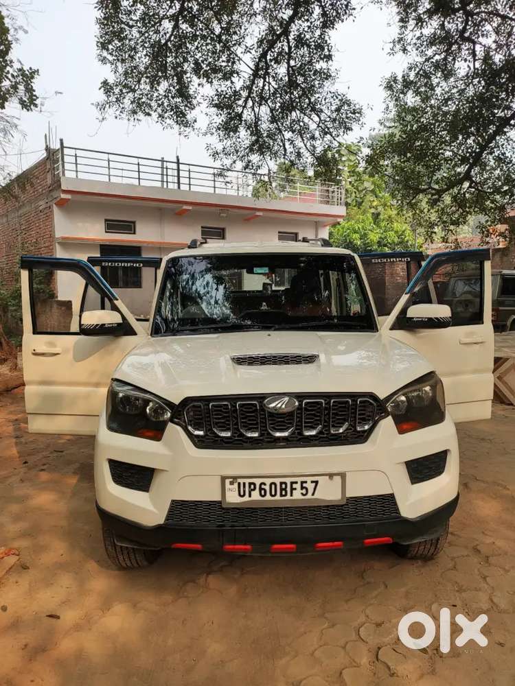 Mahindra Scorpio S4