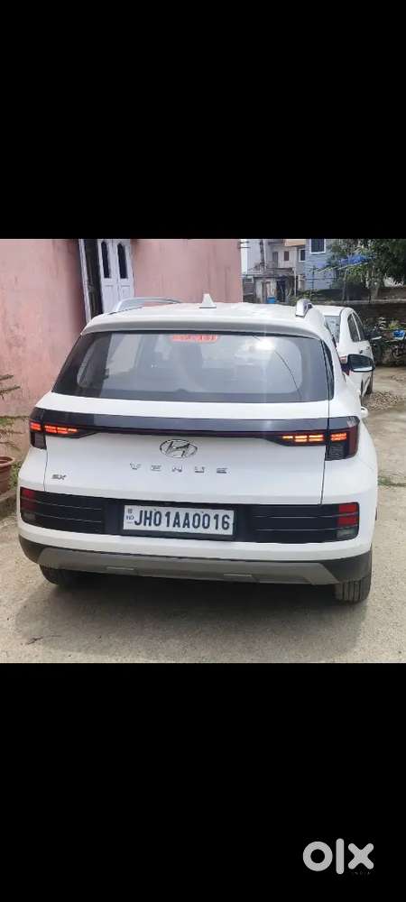 Venue Sx Petrol 2024 Model Best Price