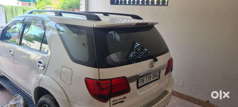 Toyota Fortuner Diesel 2012