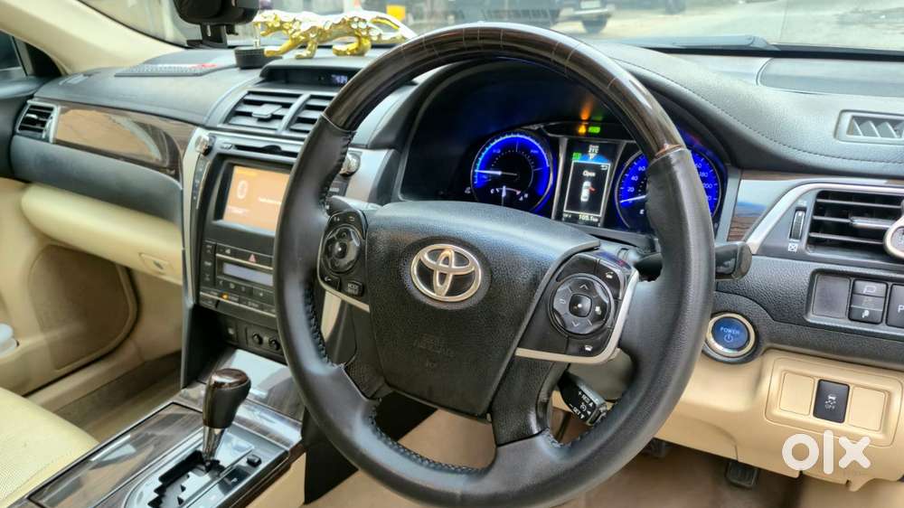 Toyota Camry 2.5 Hybrid, 2015, Petrol