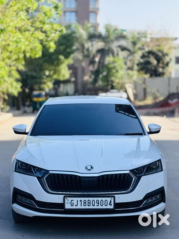 Skoda Octavia 1.8 Tsi At L K, 2022, Petrol