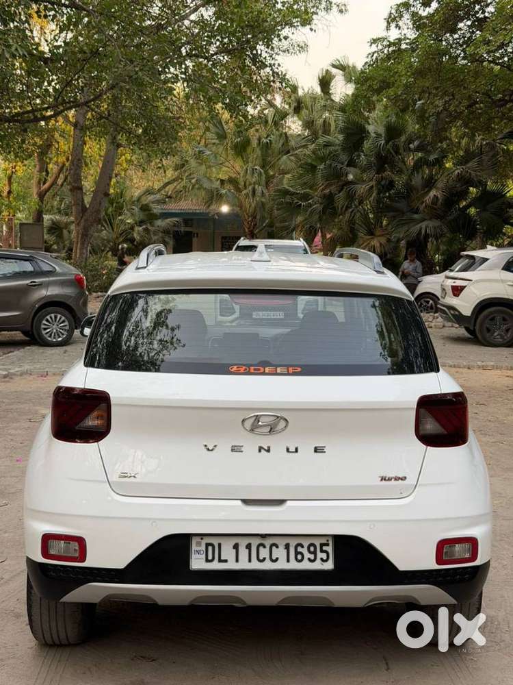 Hyundai Venue Sx Plus Turbo Dct, 2020, Petrol