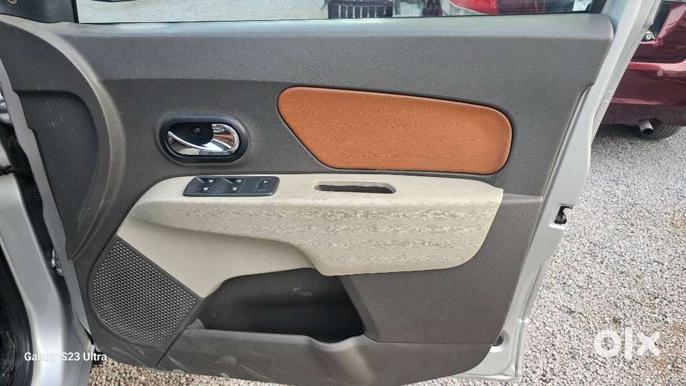 Renault Lodgy Stepway Edition 8 Seater, 2016, Diesel