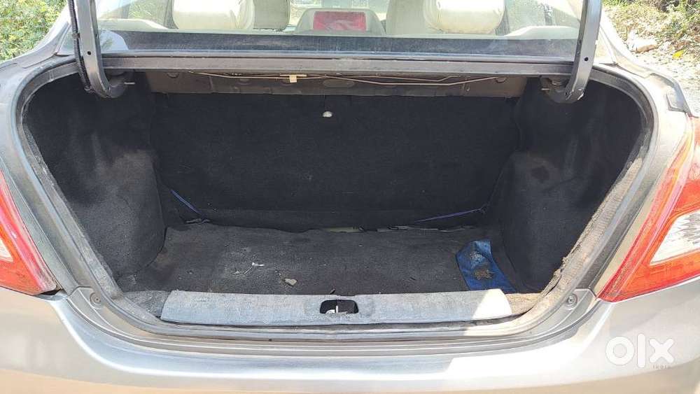 Maruti Suzuki Swift Dzire Vxi 1.2, 2013, Petrol