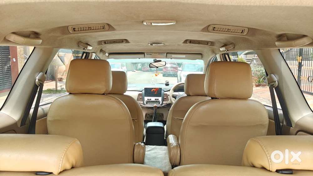 Toyota Innova 2.5 V 7 Str, 2015, Diesel