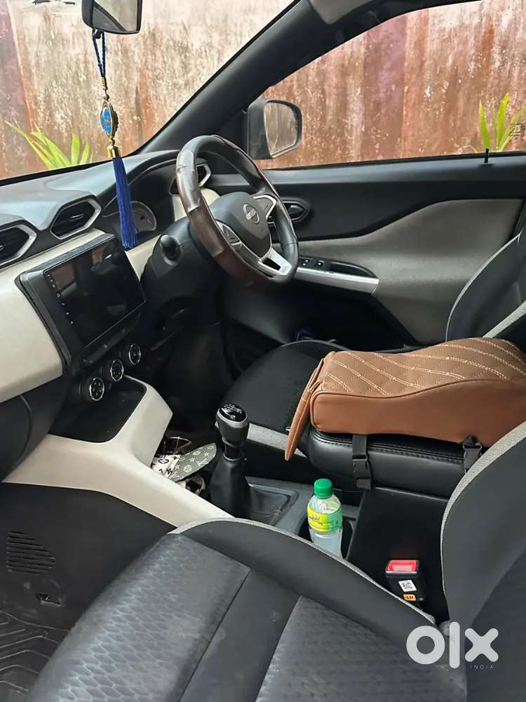 Nissan Magnite 2022 Petrol 25000 Km Driven