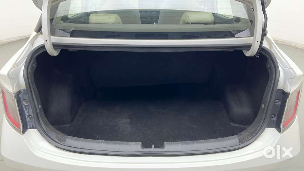 Hyundai Aura 1.2 S Petrol Amt, 2021, Petrol