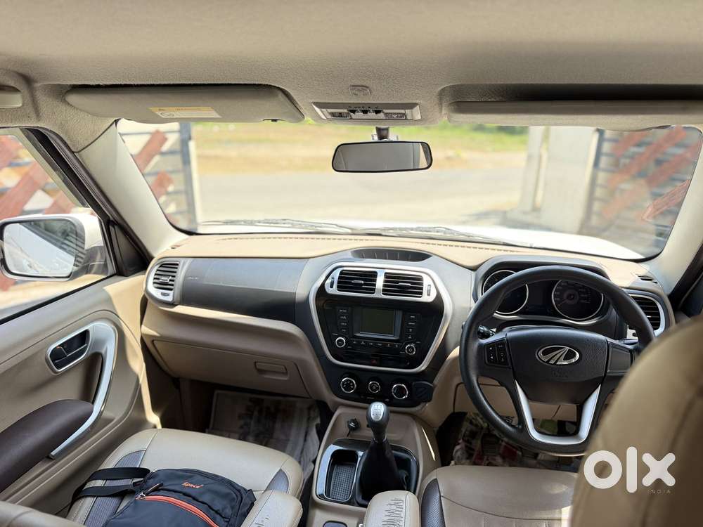 Mahindra Tuv 300 T8, 2016, Diesel