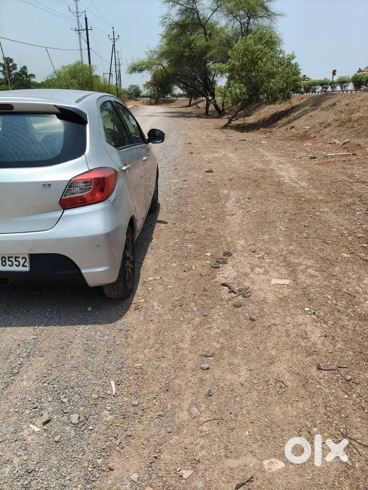 Tata Tiago 1.05 Revotorq Xz Wo Alloy, 2016, Petrol