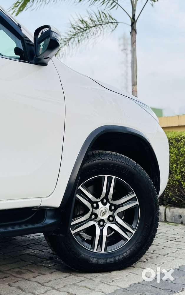 Toyota Fortuner 4x2 At 2.8 Diesel, 2020, Diesel