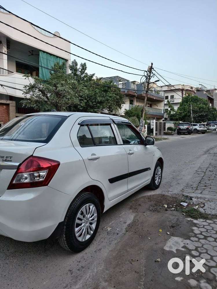 Maruti Suzuki Swift Dzire Ldi Bsiv, 2017, Diesel