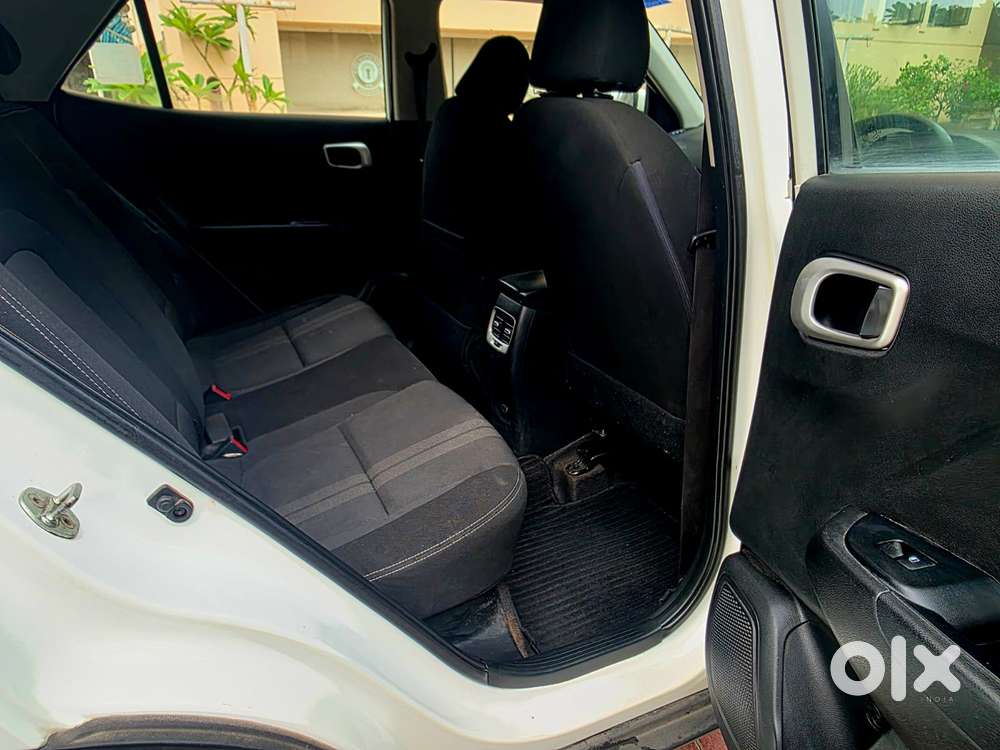 Hyundai Venue 1.0 Sx Turbo Dct, 2021, Petrol