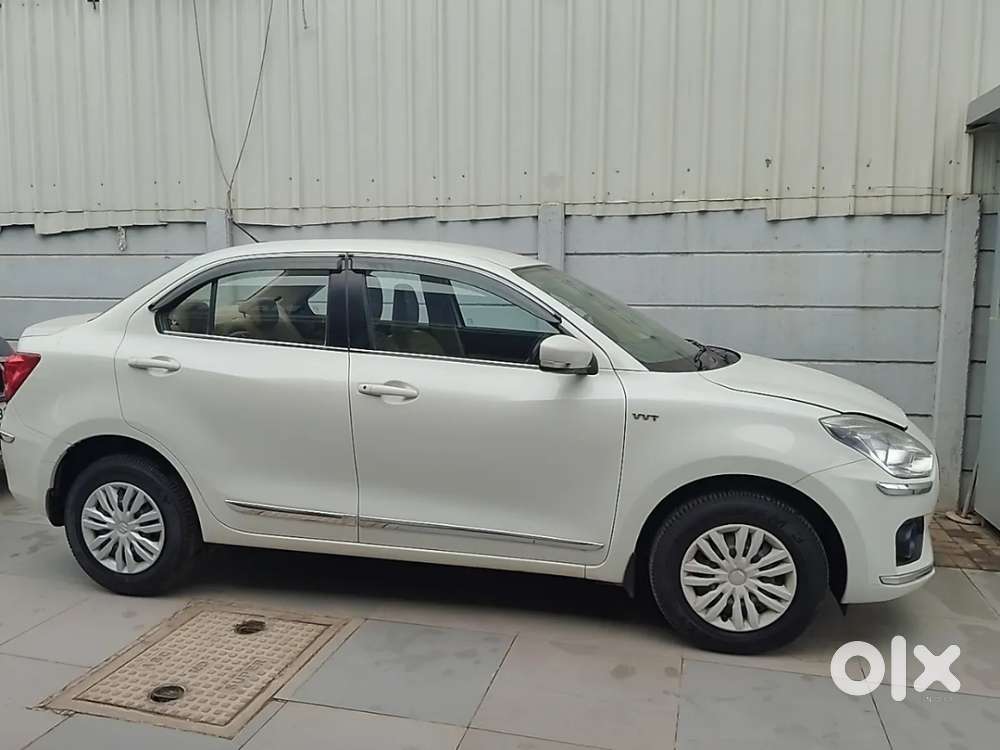 Maruti Suzuki Dzire 1.2 Vxi, 2018, Petrol