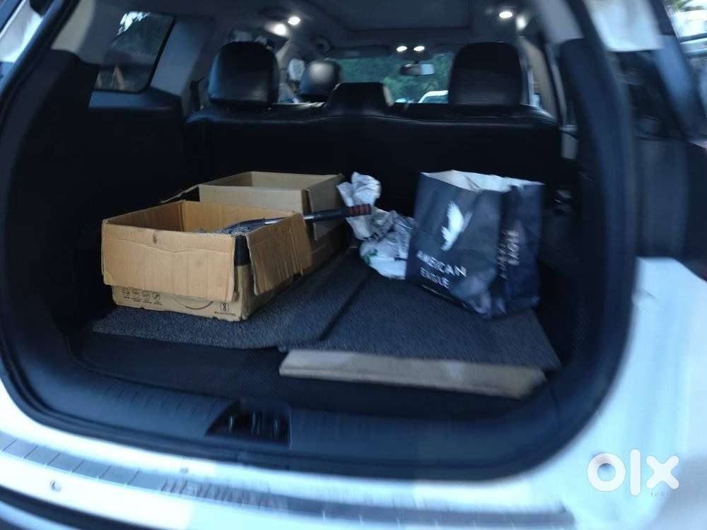 Mahindra Xuv700 2.2 Ax 5 Diesel Mt Str, 2023, Diesel