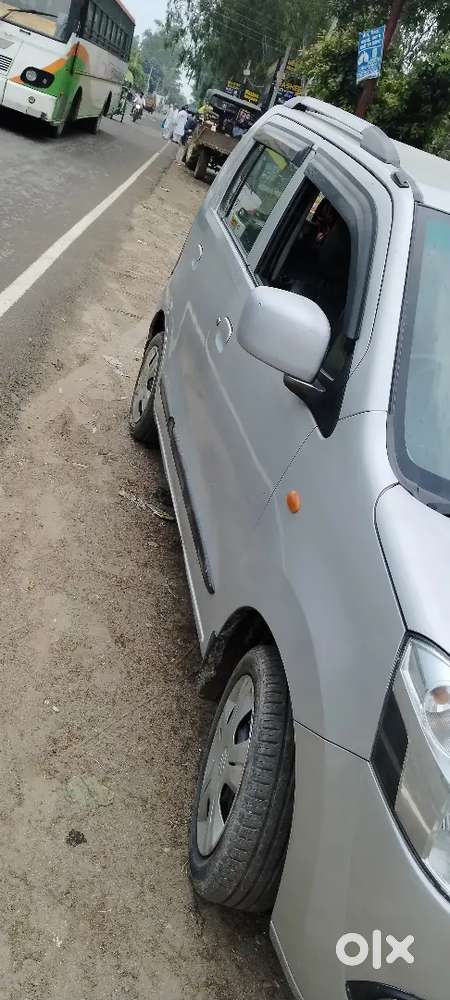 Maruti Suzuki Wagon R 2011 Petrol 90000 Km Driven