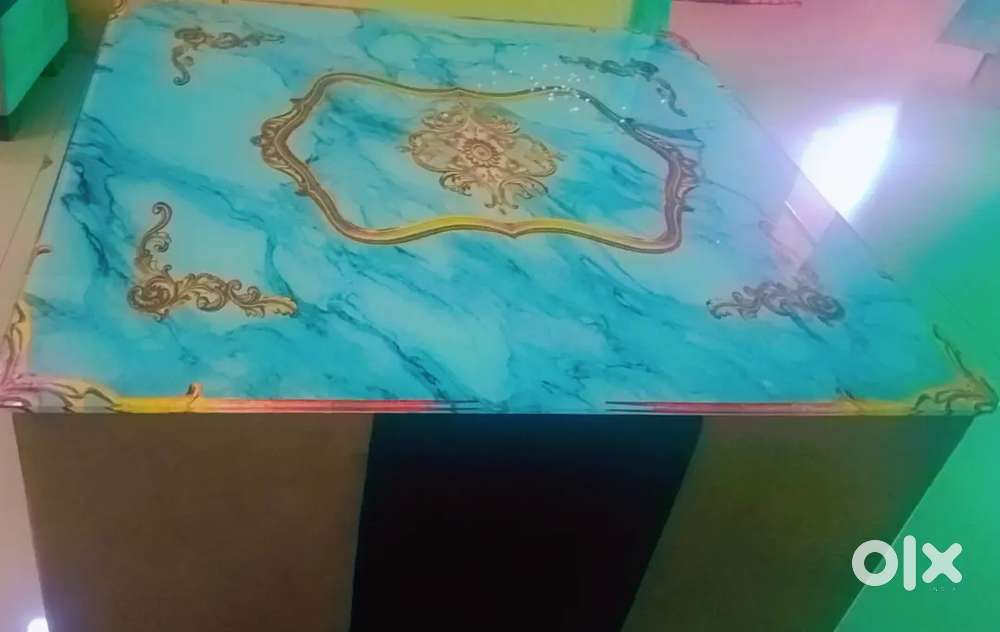 Center table