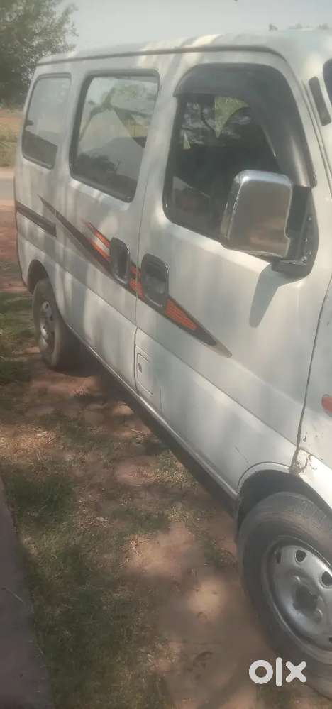 Maruti Suzuki Eeco 5 2018