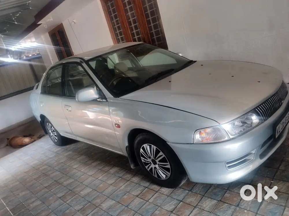 Mitsubishi Lancer 2005 Diesel 200000 Km Driven