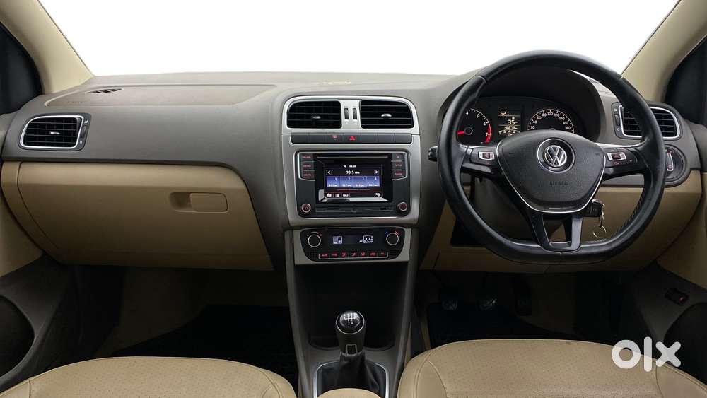 Volkswagen Vento 2013-2015 1.6 Highline, 2016, Petrol