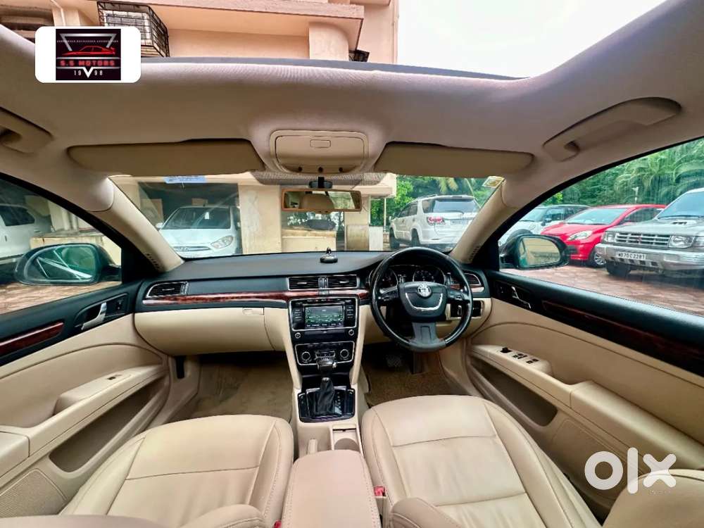 Skoda Superb, 2012, Petrol
