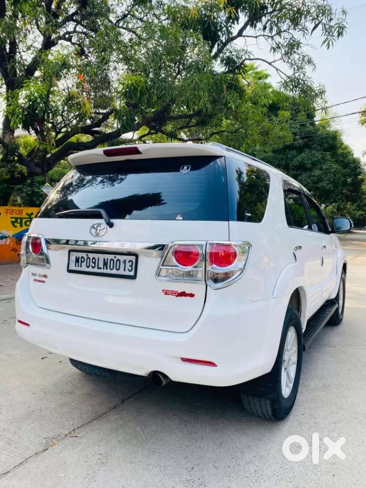 Toyota Fortuner, 2013, Diesel