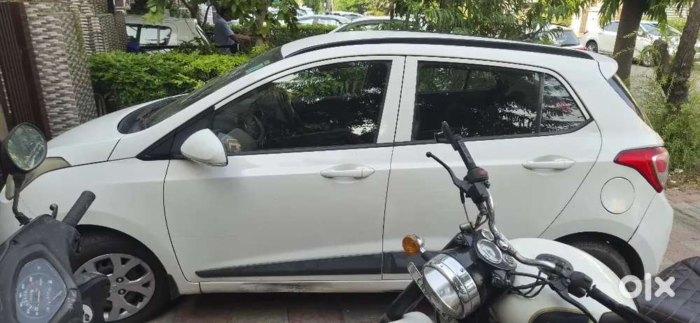 Hyundai Grand I10 Sportz 2015 Model